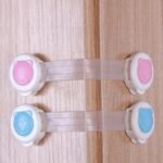 Serrure flexible de sécurité pour tiroir enfant